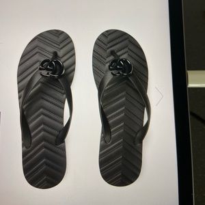 NEW Gucci sandal